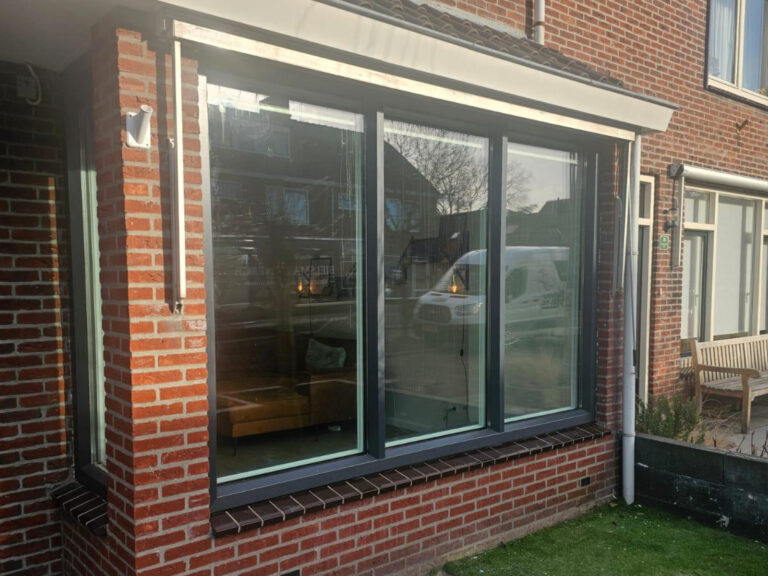 Nieuwe kunststof raamkozijnen Heemskerk