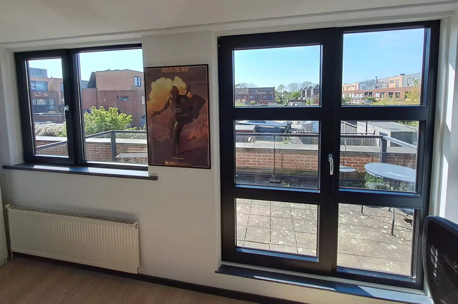 Zwarte kunststof kozijnen