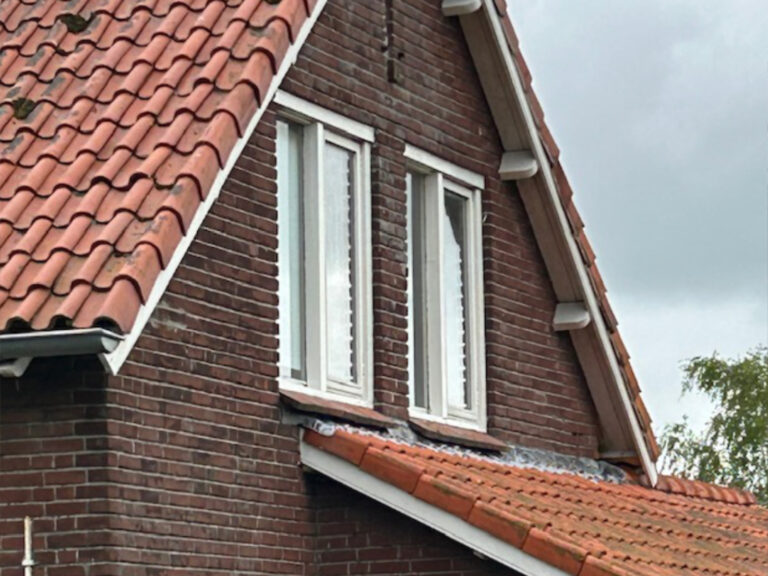 Oude houten kozijnen Schagen wit