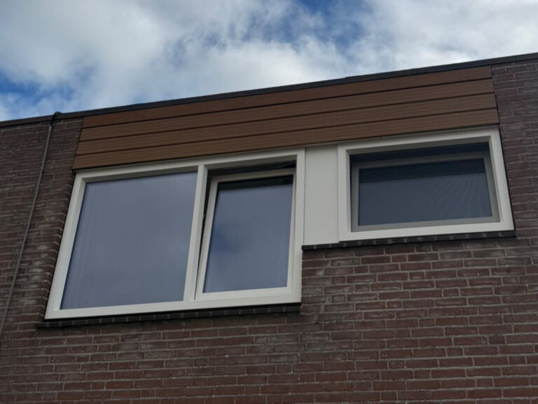 Kunststof badkamerraam Heerhugowaard