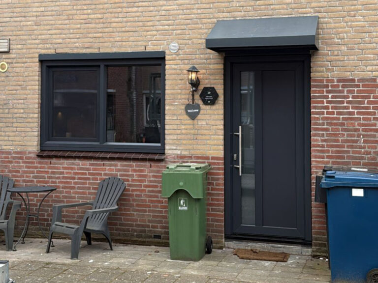 Kunststof kozijnen en voordeur beneden Alkmaar