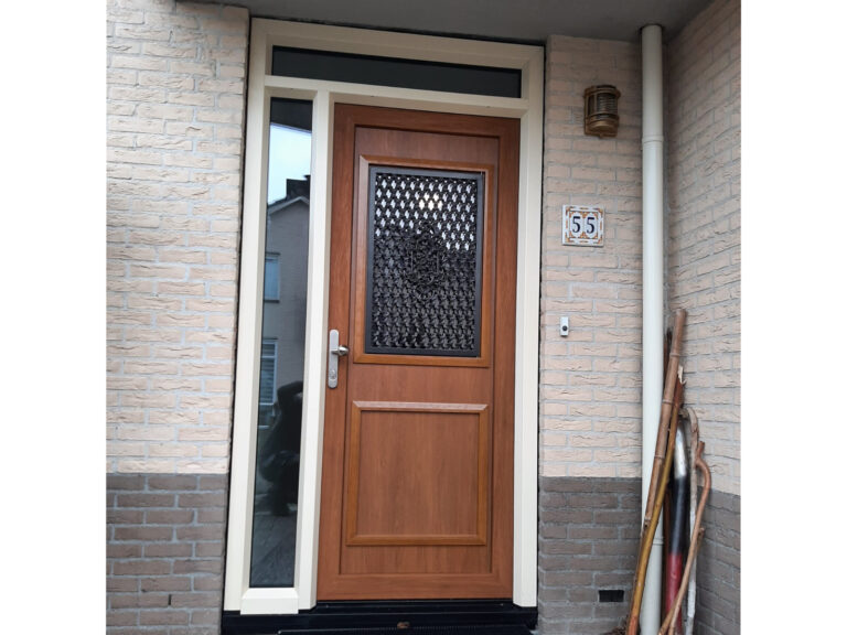 Kunststof voordeur Alkmaar met houtlook